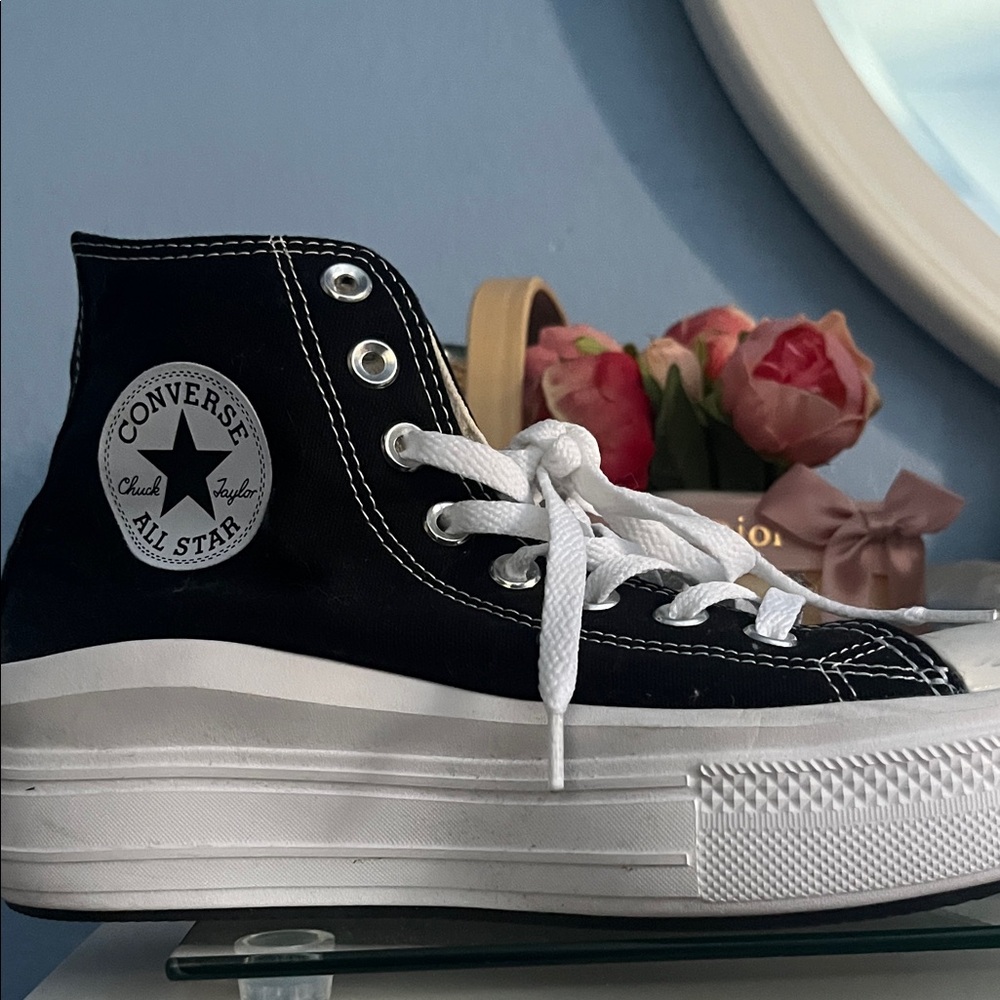 Platform Converse High-Top Sneakers